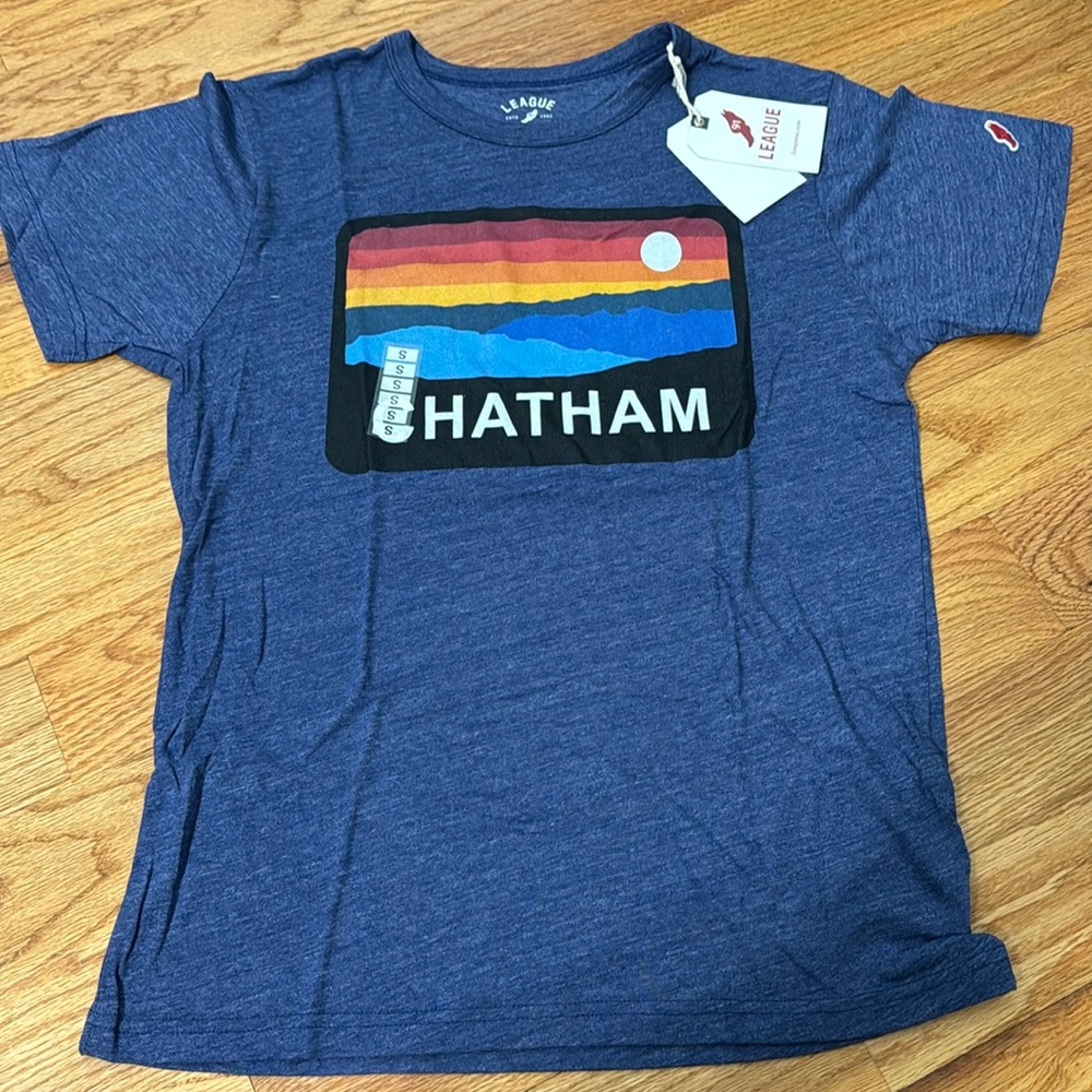 Men’s League “Chatham” Short Sleeve T-Shirt Navy szS (NWT)